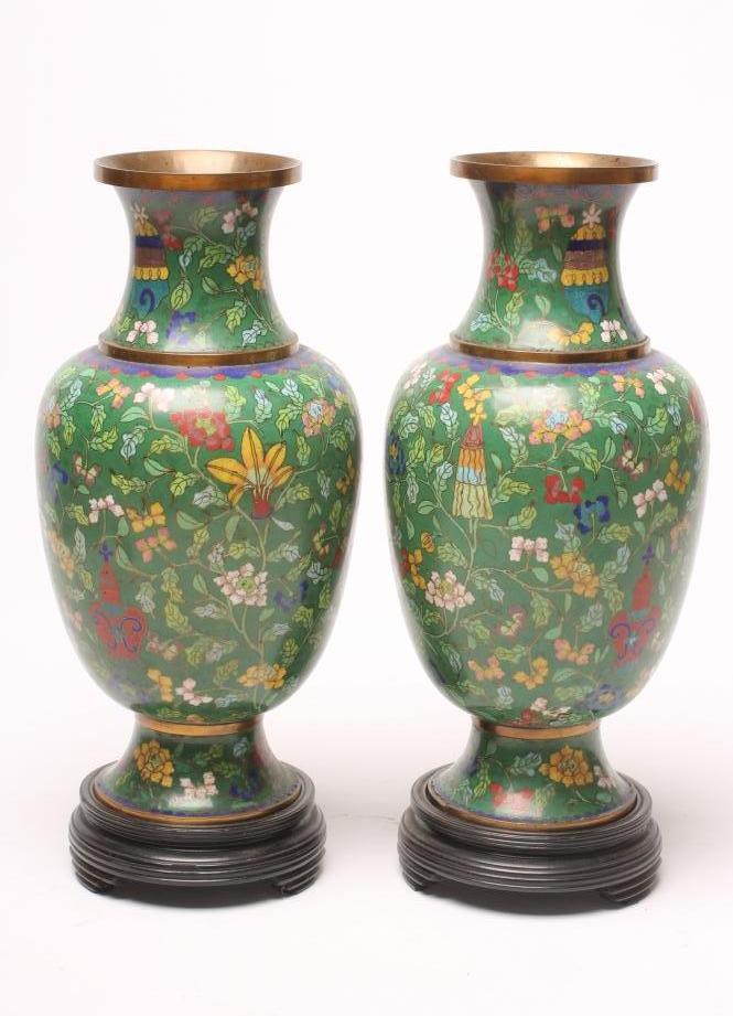 A PAIR OF CHINESE CLOISONNE ENAMEL VASES Image