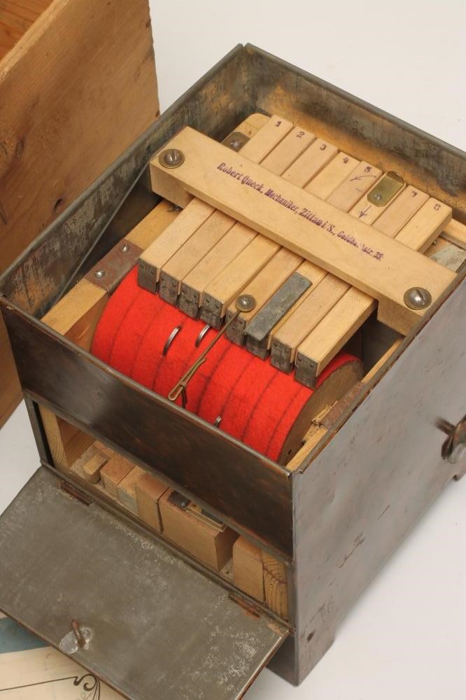 AN EARLY 20TH CENTURY "CANARY ORGAN" Image