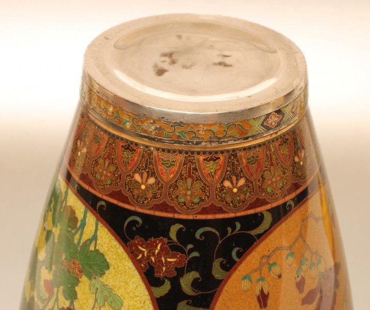 A CLOISONNE ENAMEL VASE of rounded cylindrical form Image
