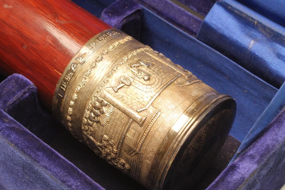 A CREAM SILK PRINTED "WELCOMING" SCROLL from the "Members of the Kshattriya Samiti" Image