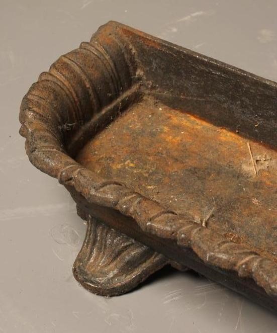 A COALBROOKDALE STYLE CAST IRON STICK STAND Image