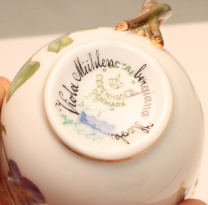 A ROYAL COPENHAGEN PORCELAIN FLORA DANICA COFFEE CUP AND SAUCER Image