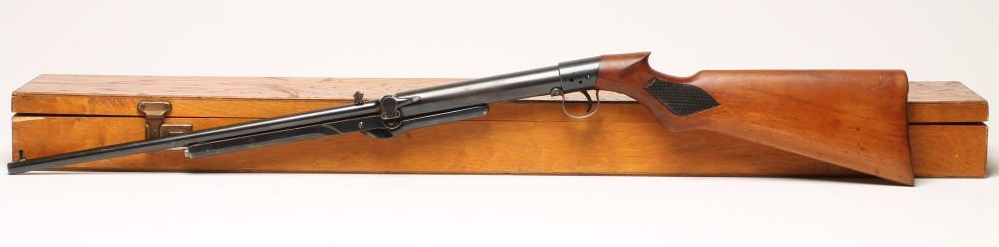 A BSA "STANDARD" .177 AIR RIFLE Image