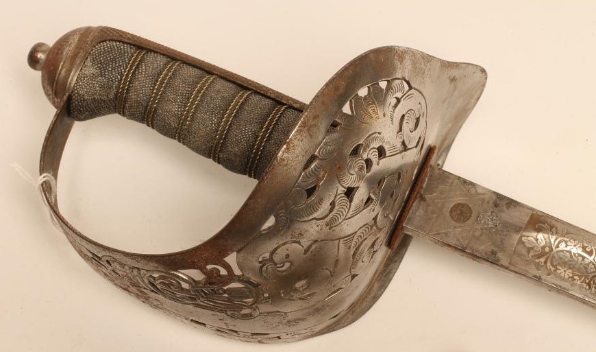 AN 1897 PATTERN OFFICER'S SWORD Image