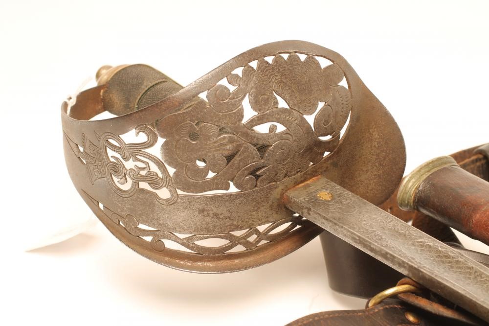 AN 1897 PATTERN INFANTRY OFFICER'S SWORD Image