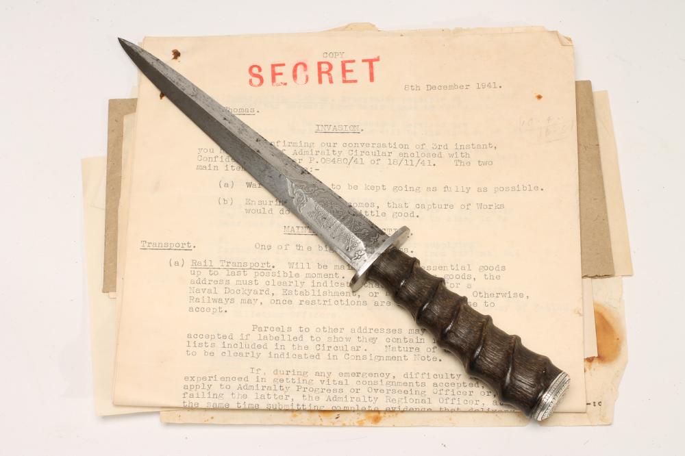 A PRIVATE PURCHASE FAIRBAIRN & SYKES DAGGER Image