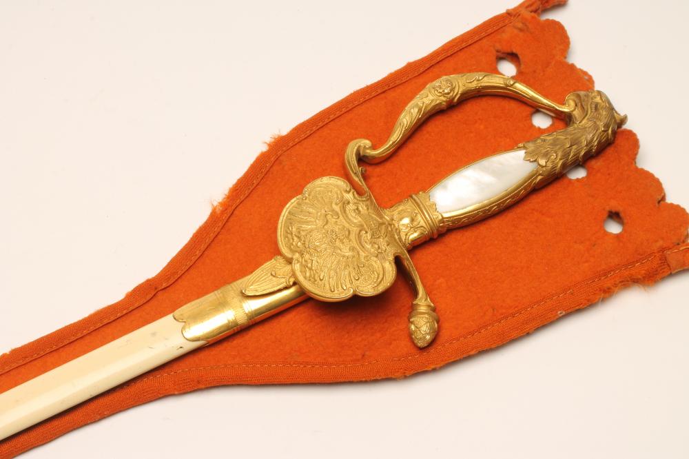 AN IMPERIAL GERMAN CIVIL SERVICE DRESS SWORD Image
