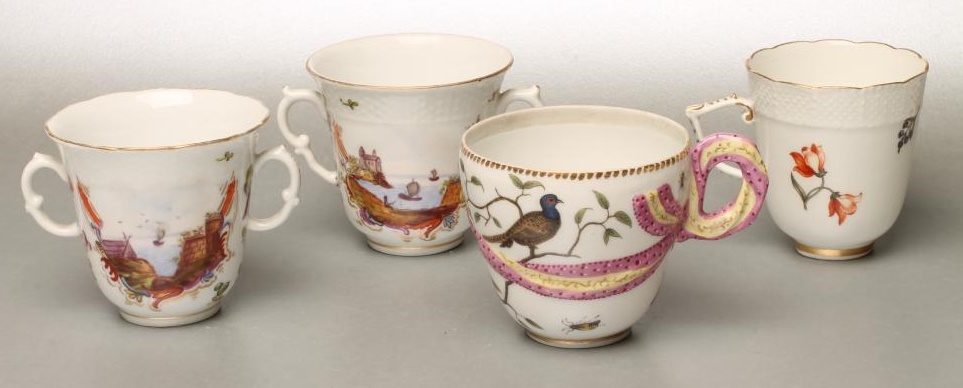 A MEISSEN PORCELAIN COFFEE CUP with Ozier moulded rim and wishbone handle Image