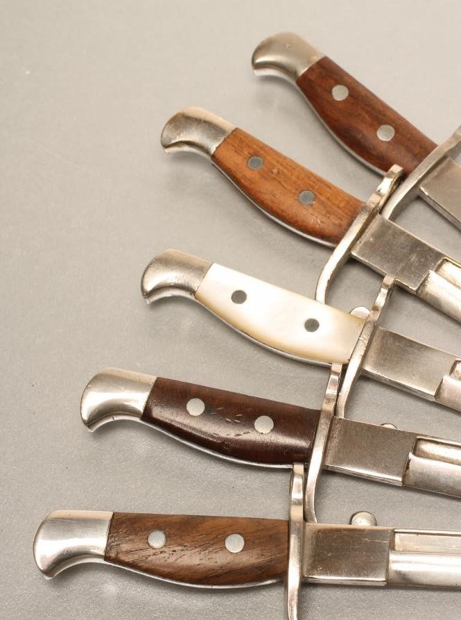 FIVE BELGIAN MEDIUM SIZED LETTER OPENER BAYONETS Image