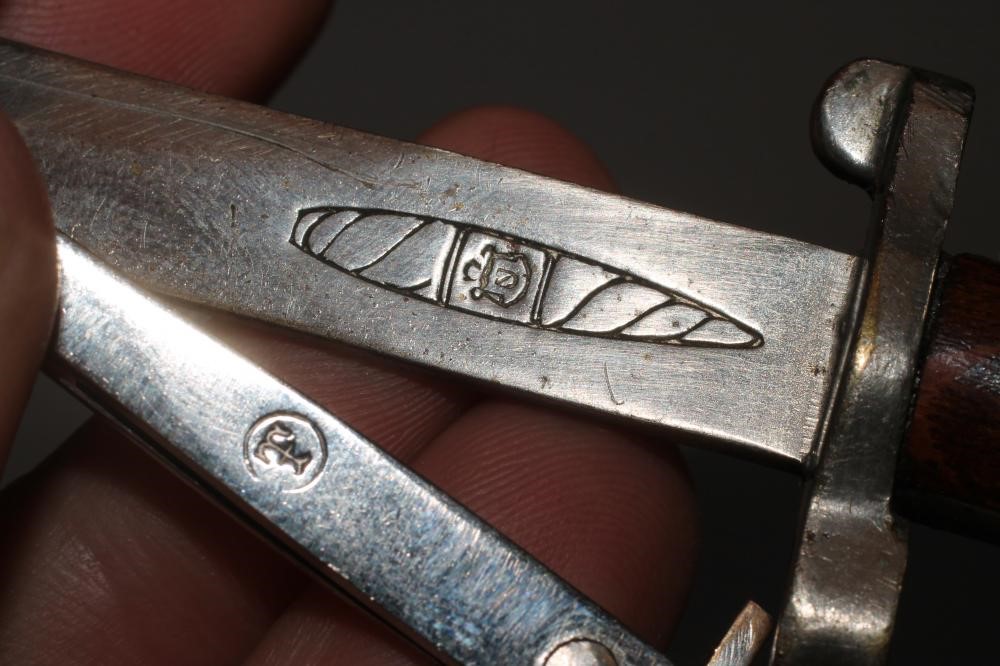 SEVEN NOVELTY MINIATURE BAYONETS Image