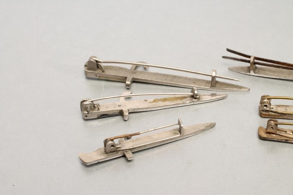 SIX BELGIAN SWEETHEART BROOCH BAYONETS Image