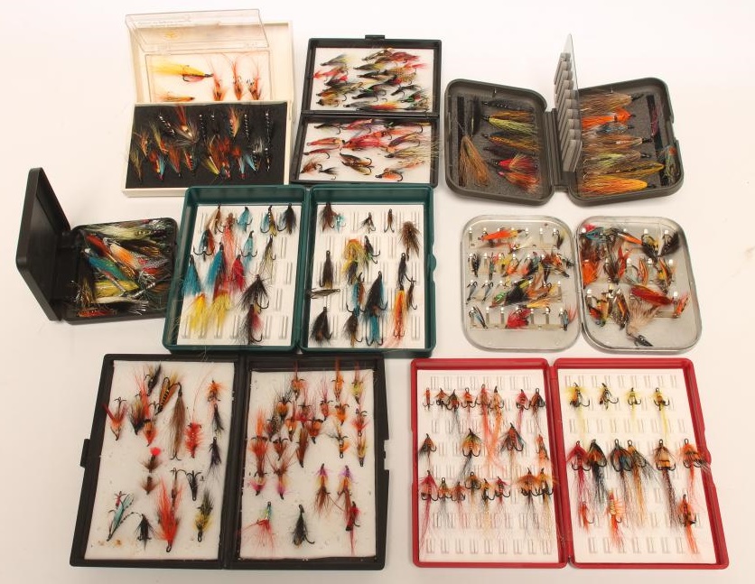 APPROXIMATELY 258 SALMON AND SEATROUT FLIES Image