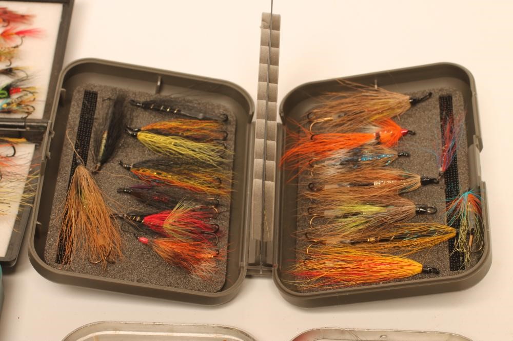 APPROXIMATELY 258 SALMON AND SEATROUT FLIES Image