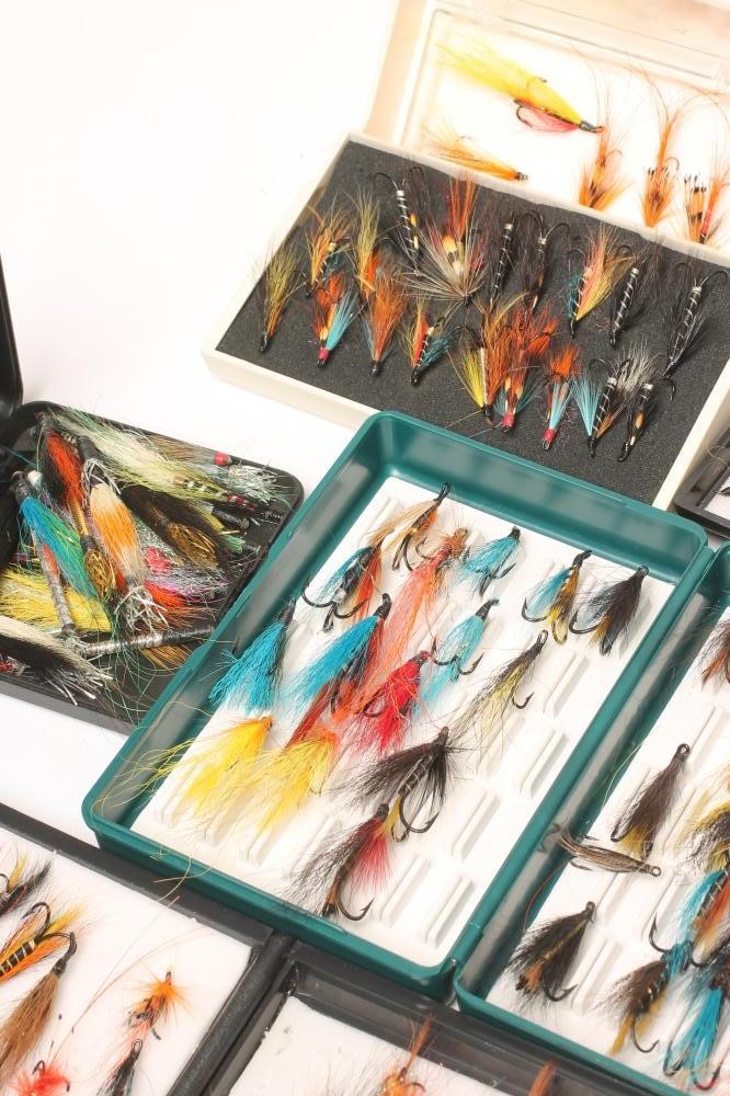APPROXIMATELY 258 SALMON AND SEATROUT FLIES Image