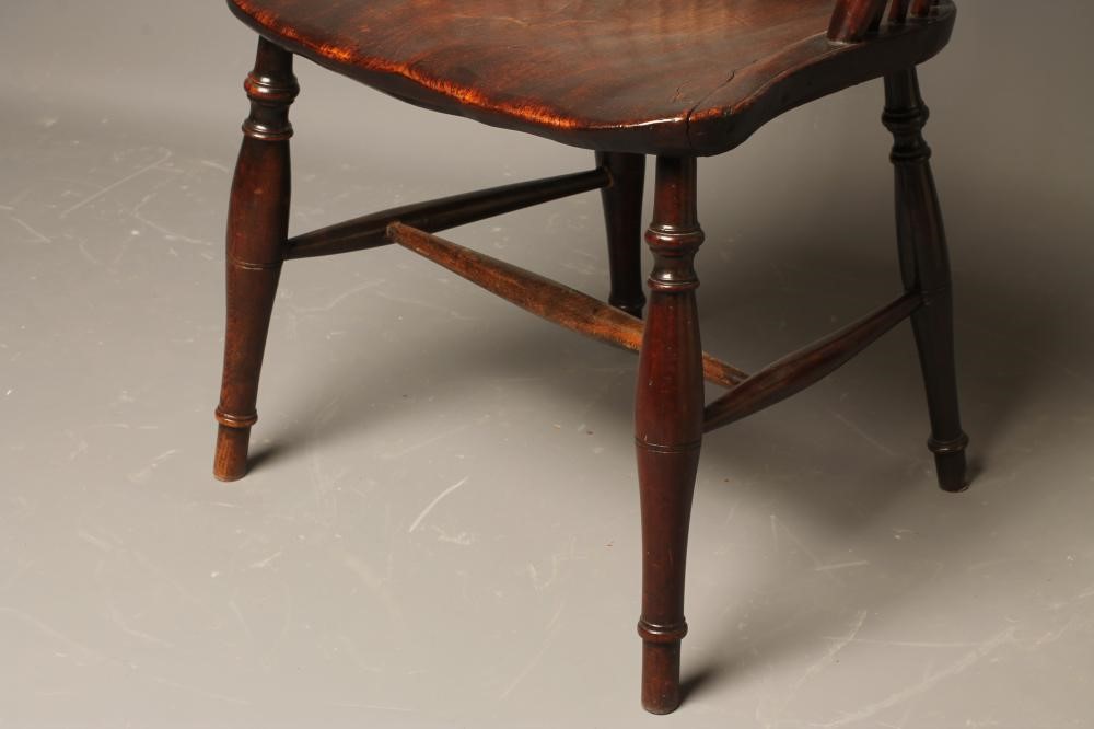 A HIGH HOOP BACK WINDSOR ARMCHAIR Image