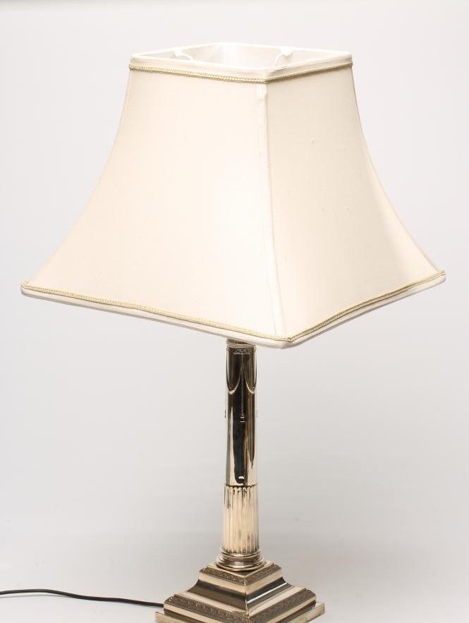 AN EPNS CORINTHIAN COLUMN ELECTRIC TABLE LAMP BASE Image