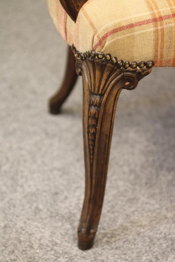 A GEORGIAN FRENCH HEPPLEWHITE MAHOGANY FRAMED ELBOW CHAIR Image