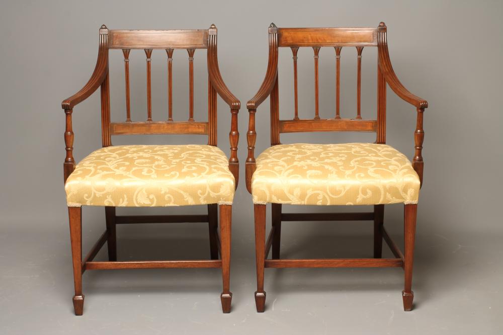 A PAIR OF GEORGIAN MAHOGANY ELBOW CHAIRS Image