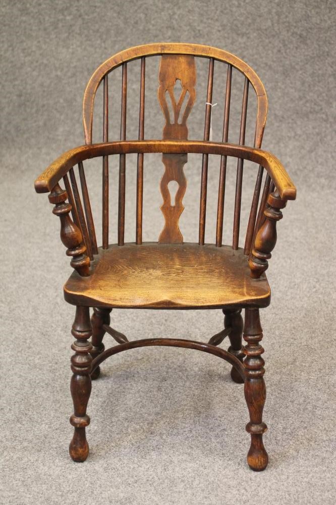 AN ASH AND ELM WINDSOR ARMCHAIR Image