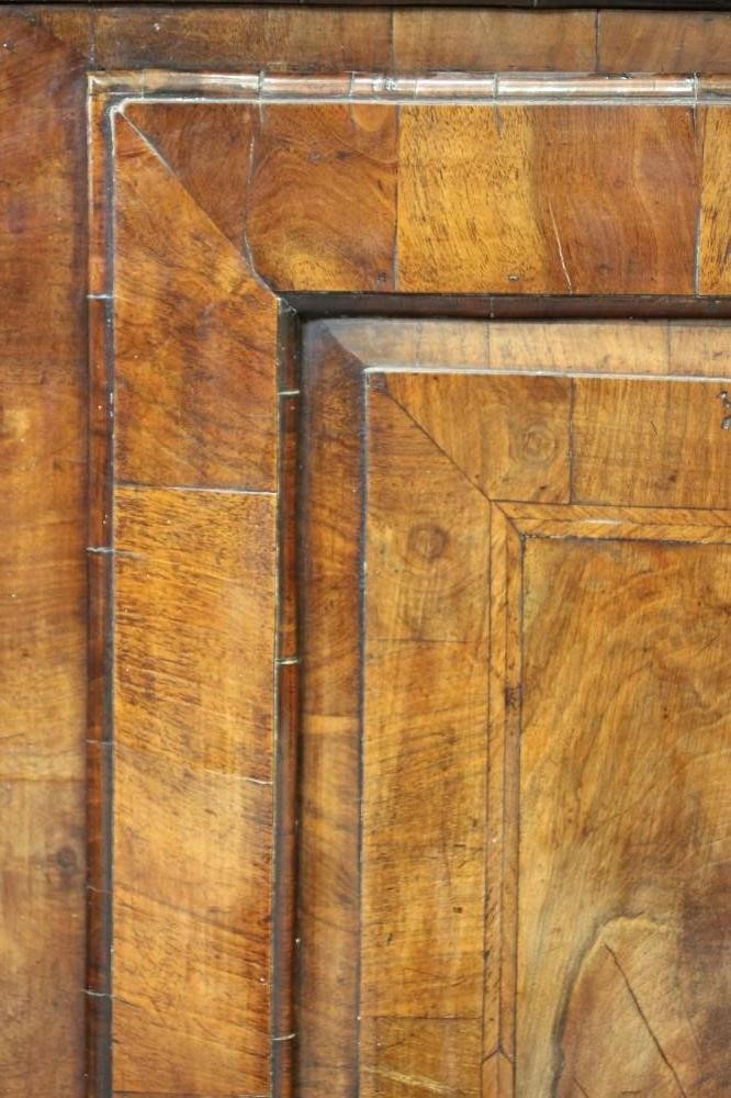 A GEORGIAN WALNUT CORNER CUPBOARD Image