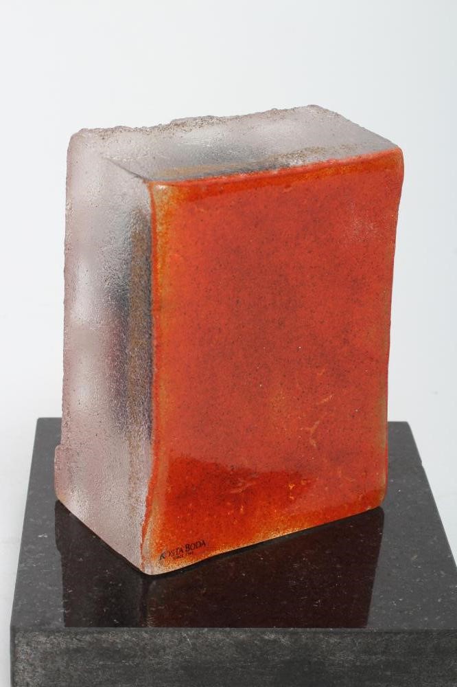 BERTIL VALLIEN FOR KOSTA BODA GLASS "Cube in The Box" Image