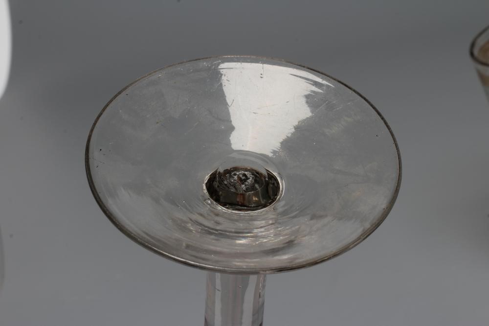 A GEORGIAN GLASS RUMMER Image
