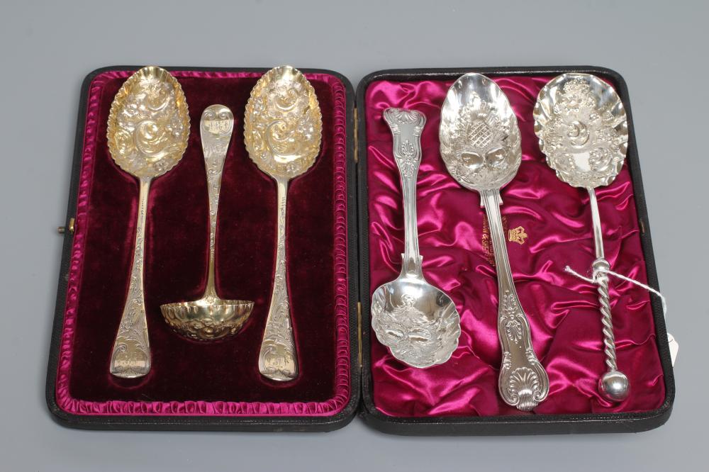 A PAIR OF LATE VICTORIAN SILVER TABLE SPOONS Image