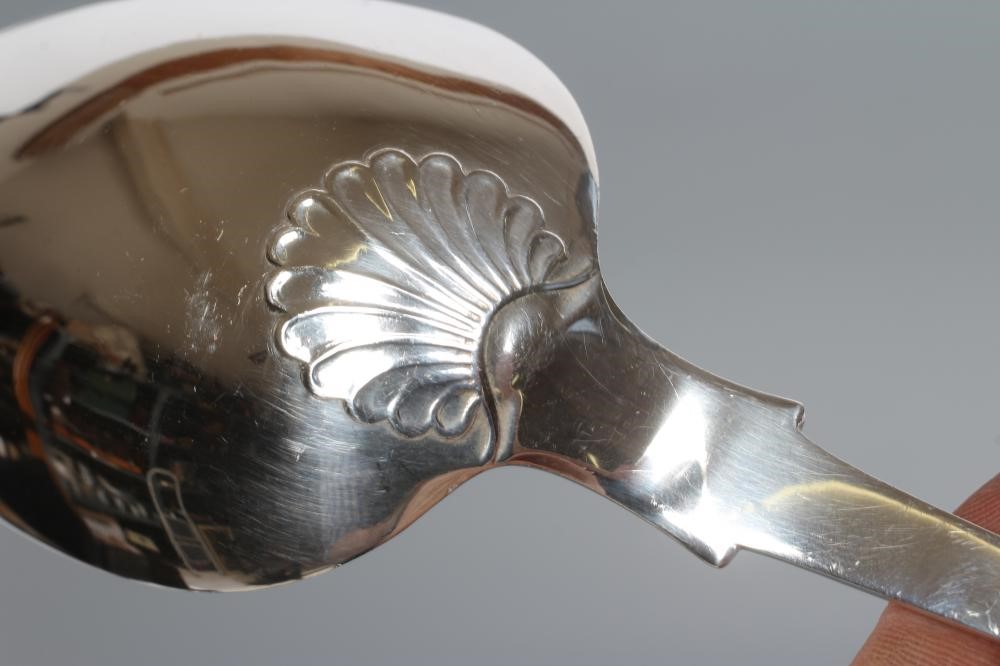 A VICTORIAN PROVINCIAL SILVER BASTING SPOON, maker John Walton, Newcastle 1856, in fiddle, thread Image