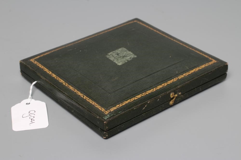 A SET OF SIX LATE VICTORIAN RUSSIAN STYLE SILVER TEASPOONS Image