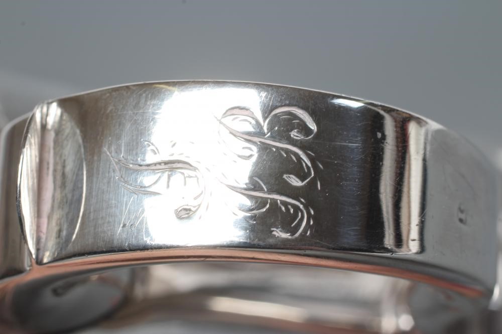 A GEORGE III PROVINCIAL SILVER MUG Image