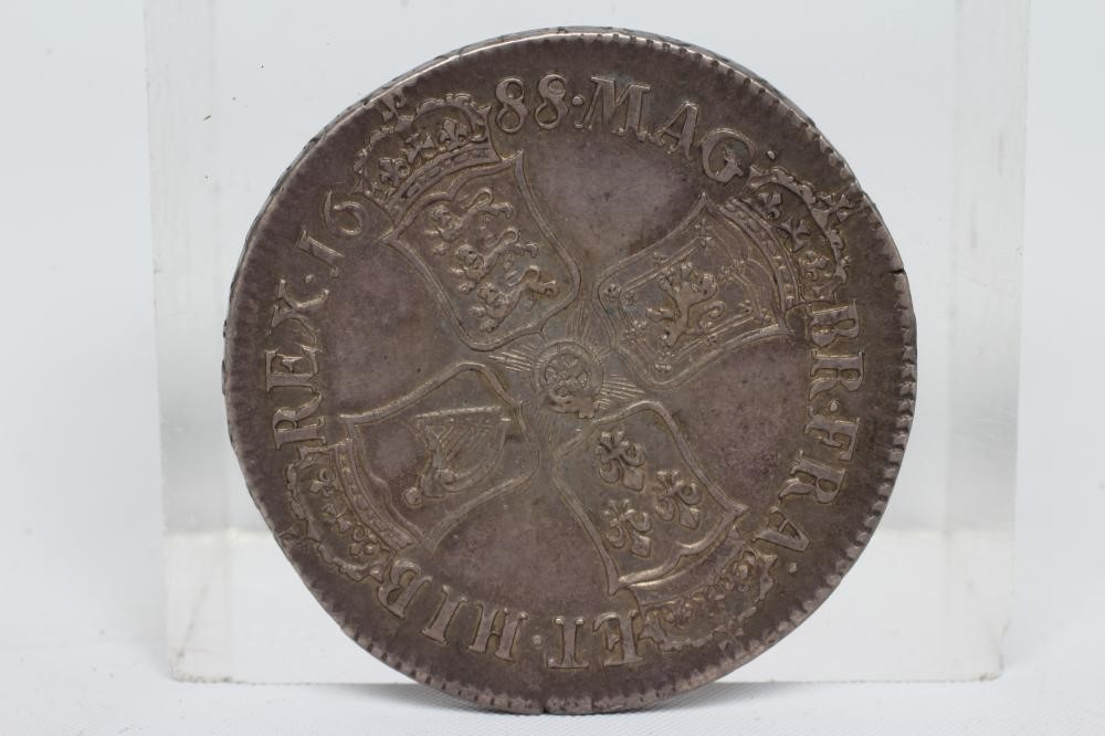 A JAMES II CROWN, 1688, 2nd bust (Est. plus 24% premium inc. VAT) Image