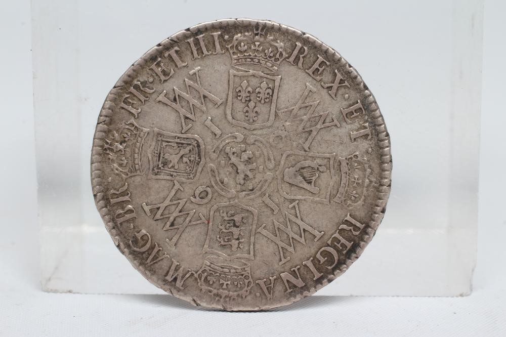 A WILLIAM & MARY HALFCROWN, 1691, 2nd busts (Est. plus 24% premium inc. VAT) Image
