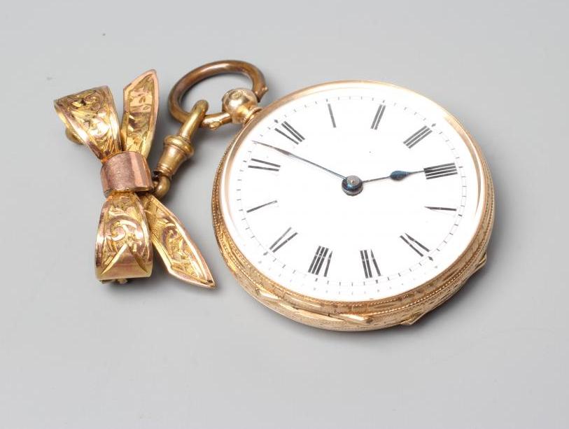 A KEY WIND FOB WATCH Image