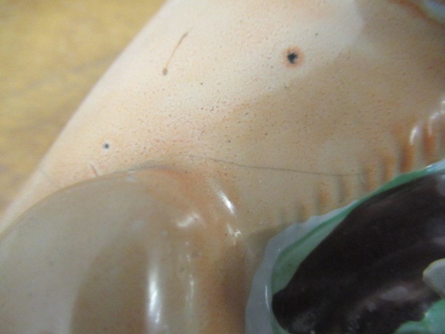 A PAIR OF VICTORIAN STAFFORDSHIRE POTTERY VAN AMBURGH LION AND LAMB FLATBACK MODELS, well moulded Image