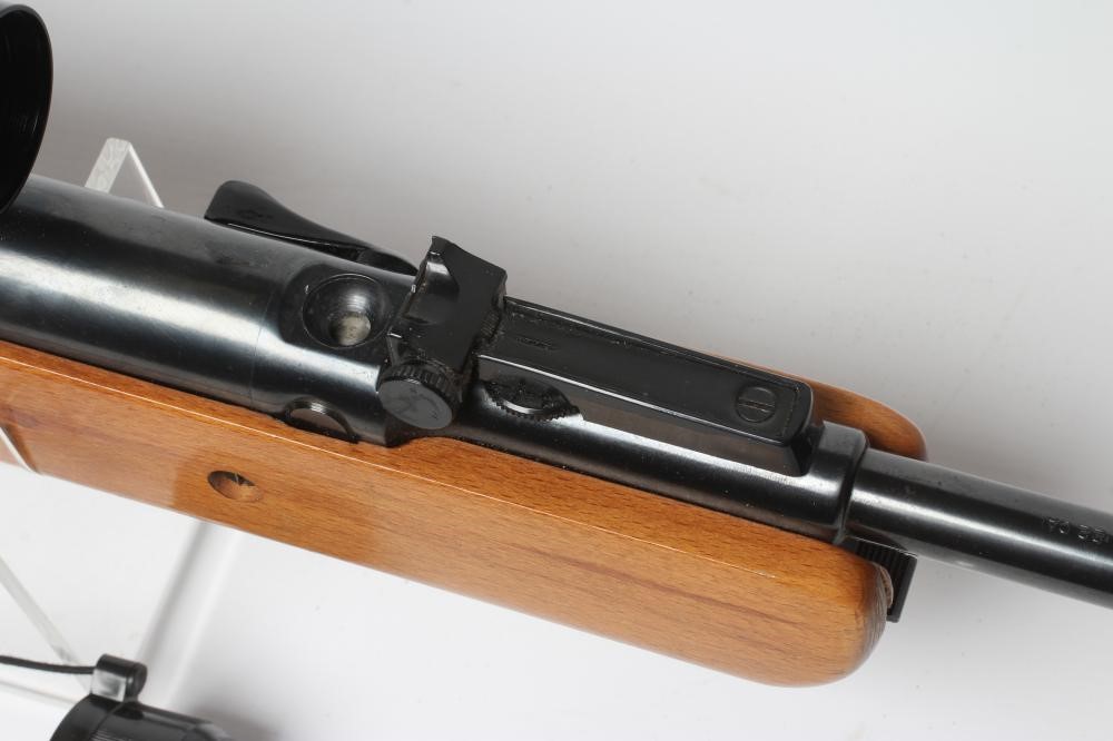 A BSA AIRSPORTER .22 AIR RIFLE, with 18" barrel, front sight, adjustable rear sight, underlever Image