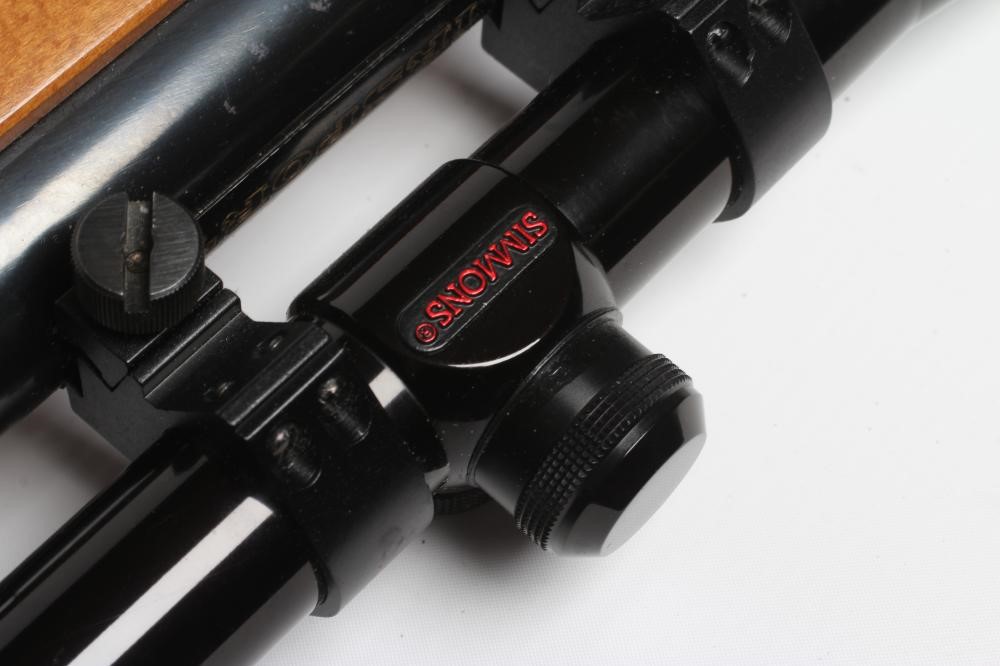 A BSA AIRSPORTER .22 AIR RIFLE, with 18" barrel, front sight, adjustable rear sight, underlever Image