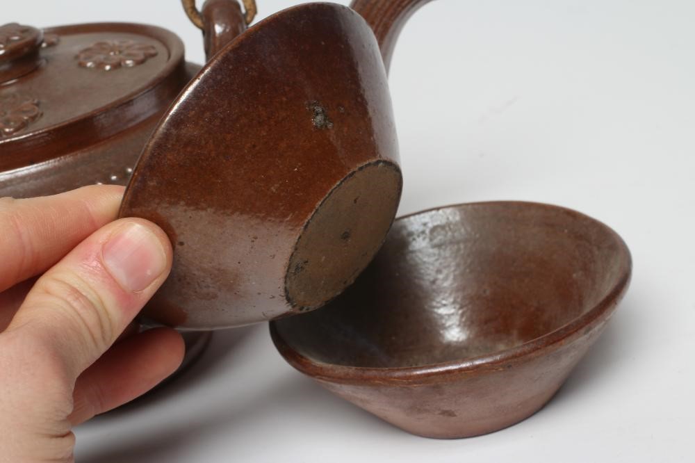 A SALTGAZE STONEWARE DRUG JAR Image