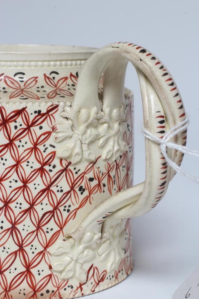 A DERBYSHIRE (MELBOURNE) CREAMWARE TEAPOT Image