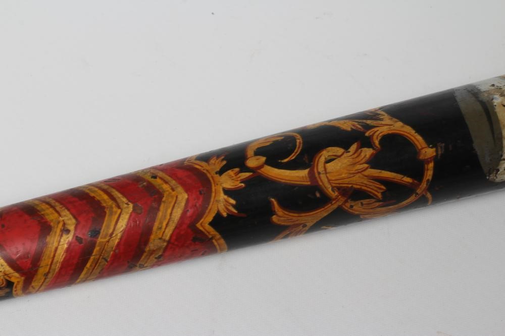 A VICTORIAN POLICE TRUNCHEON, with concealed 7 3/4" blade, ribbed wood grip and painted body with Image