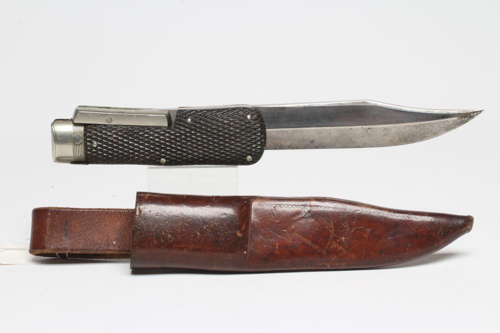 A FOLDING BOWIE KNIFE Image