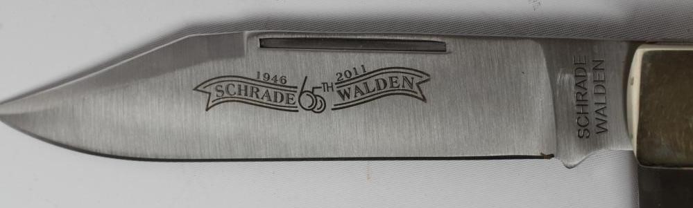 TWO 20TH CENTURY BOWIE KNIVES Image