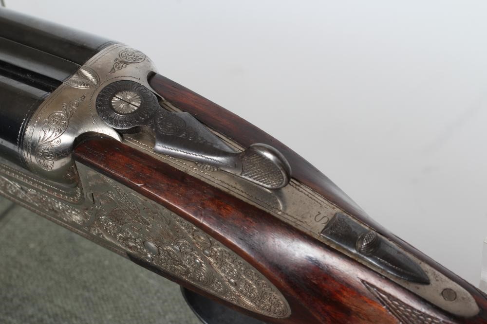 A VISCOUNT 20 BORE SIDE BY SIDE SHOTGUN Image