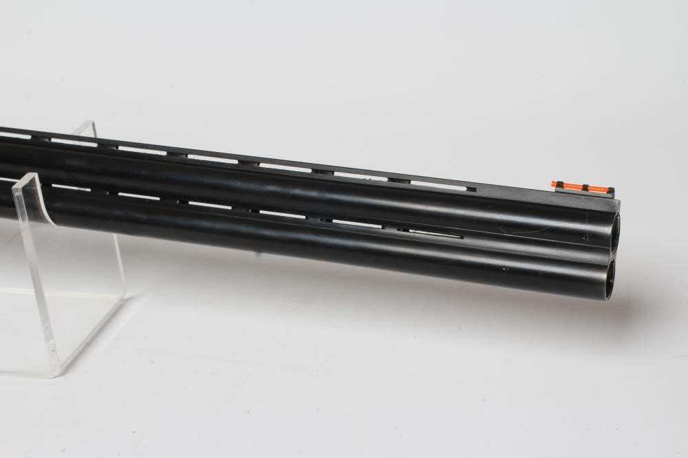 A YILDIZ 20 BORE OVER & UNDER SHOTGUN, with 28" barrels, vented top and mid rib, fibre optic sight, Image