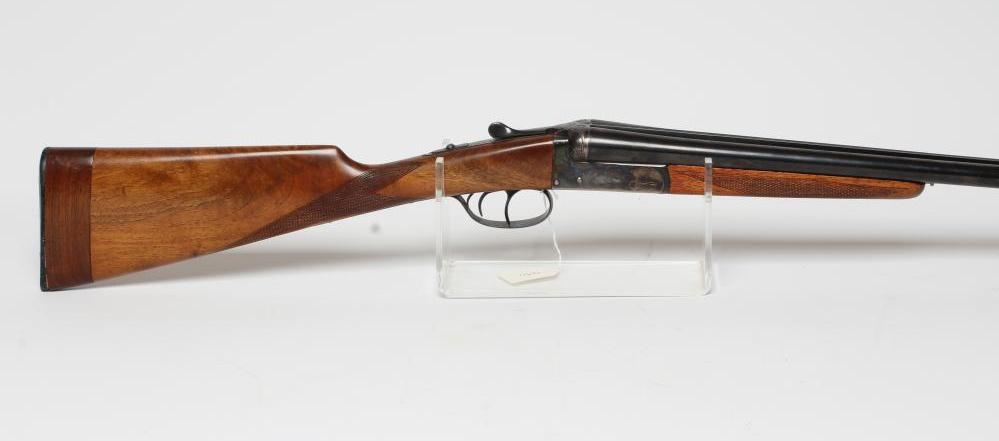 AN IGNACIO UGARTECHEA 20 BORE SIDE BY SIDE SHOTGUN, with 27 7/8" barrels and manual safety, 45" Image