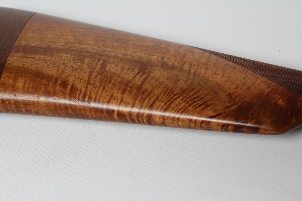 AN IGNACIO UGARTECHEA 20 BORE SIDE BY SIDE SHOTGUN, with 27 7/8" barrels and manual safety, 45" Image