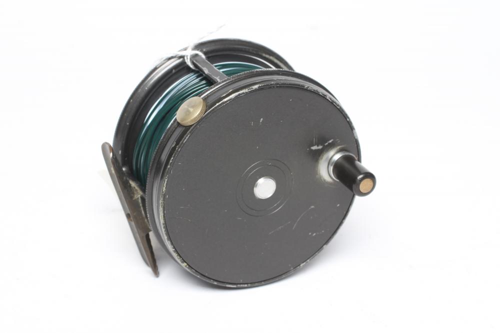 HARDY THE "PERFECT" 3 3/4" SALMON FISHING REEL with brass foot and rim tension screw (Est. plus 24% Image