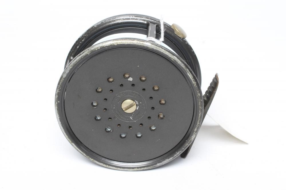 HARDY THE "PERFECT" 3 3/4" SALMON FISHING REEL with brass foot and rim tension screw (Est. plus 24% Image