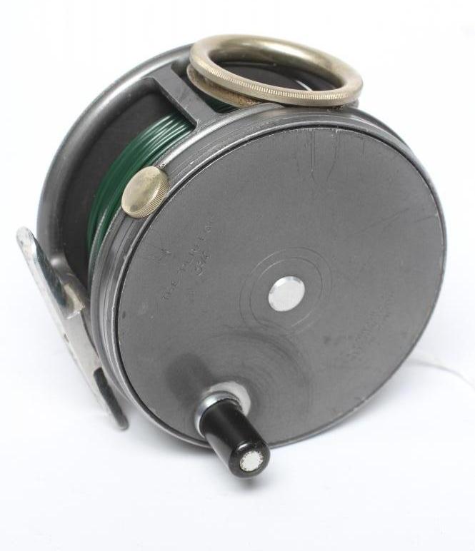 HARDY THE "PERFECT" 3 3/4" SALMON FISHING REEL with loop line guide, stainless foot and rim tension Image