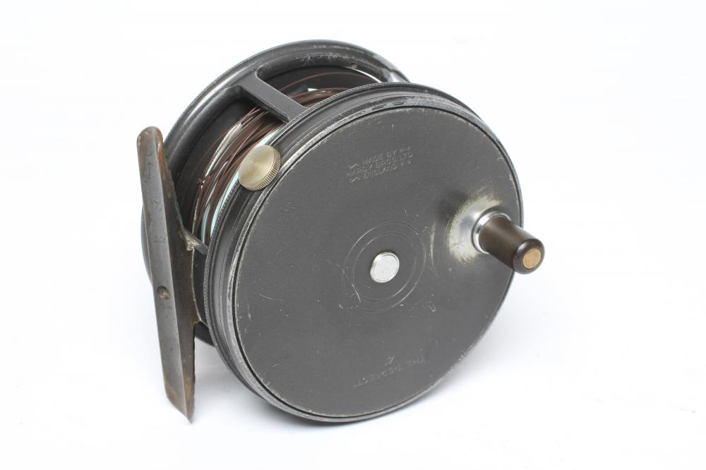 HARDY THE "PERFECT" 4" SALMON FISHING REEL with brass foot and rim tension screw (Est. plus 24% Image