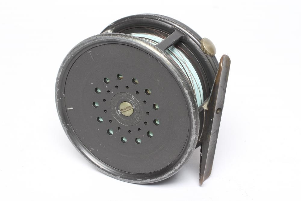 HARDY THE "PERFECT" 4" SALMON FISHING REEL with brass foot and rim tension screw (Est. plus 24% Image